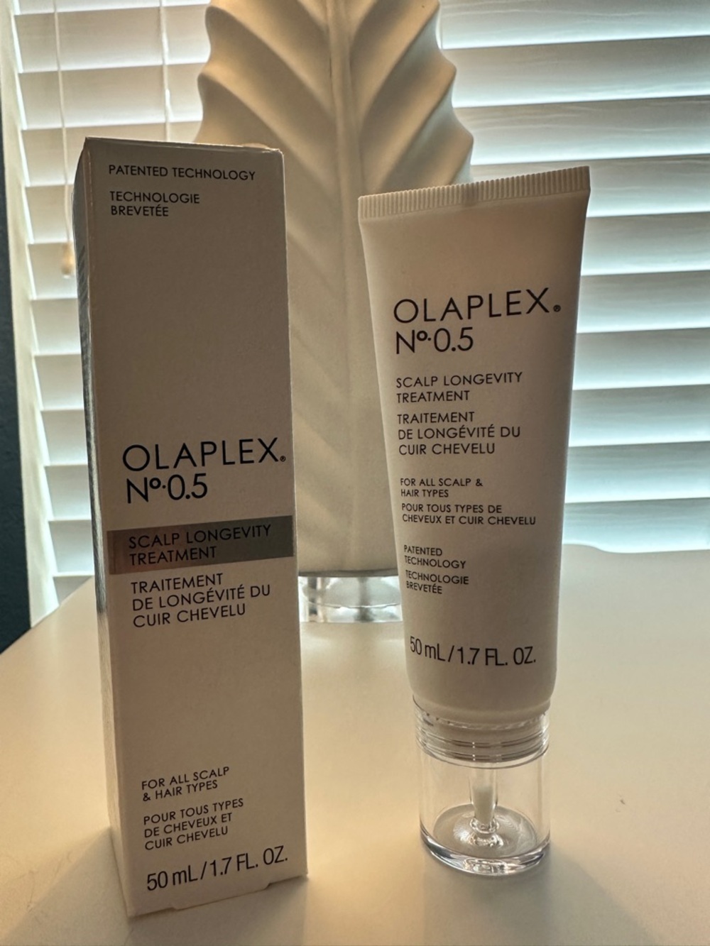 OLAPLEX No.0.5 Scalp Longevity Treatment - White